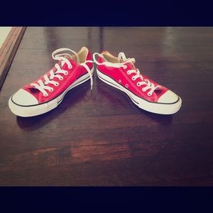 Red Converse